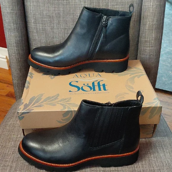 Sofft Women's Black Ankle Zip Boots with Brown Trim Size 8.5 - Picture 1 of 7